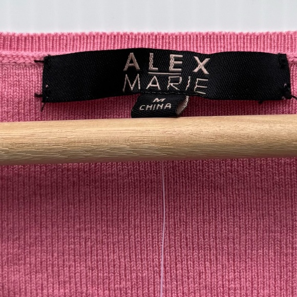 🆕 Alex Marie Short Sleeve Pink Tee Size medium NWT - Picture 3 of 6